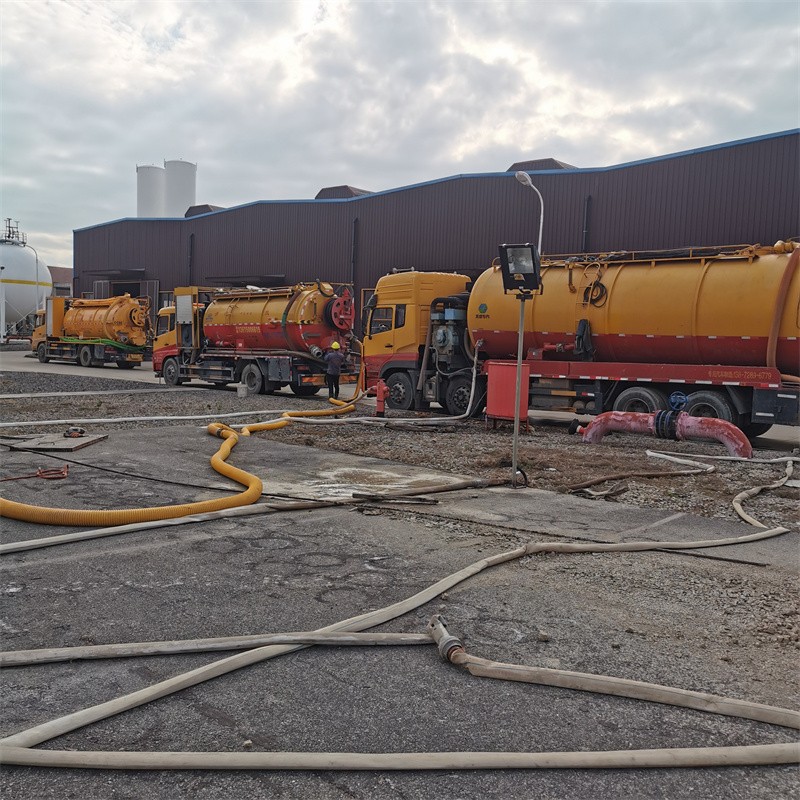 安图污水池清理